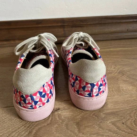 Penelope Chilvers Sneakers pink, blue, and white geometric pattern - Picture 5 of 8